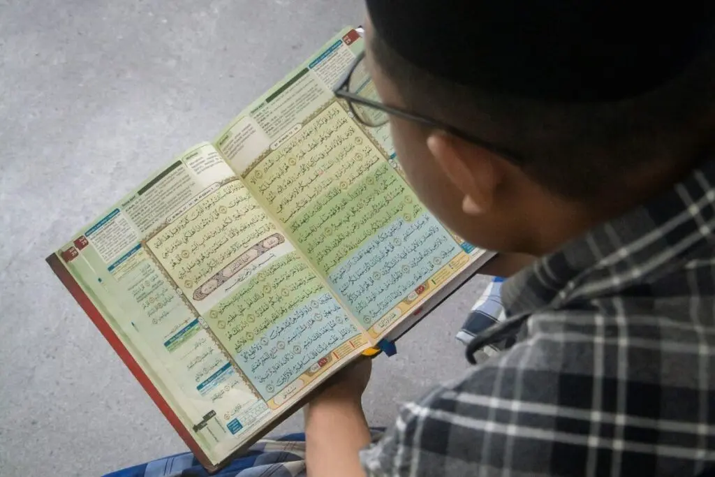How to Memorize Quran in 1 Year? – A Complete Step-by-Step Plan